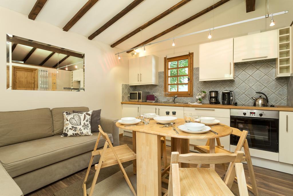 Mazot Loppe - A Cosy Central Chamonix Hideaway المظهر الخارجي الصورة