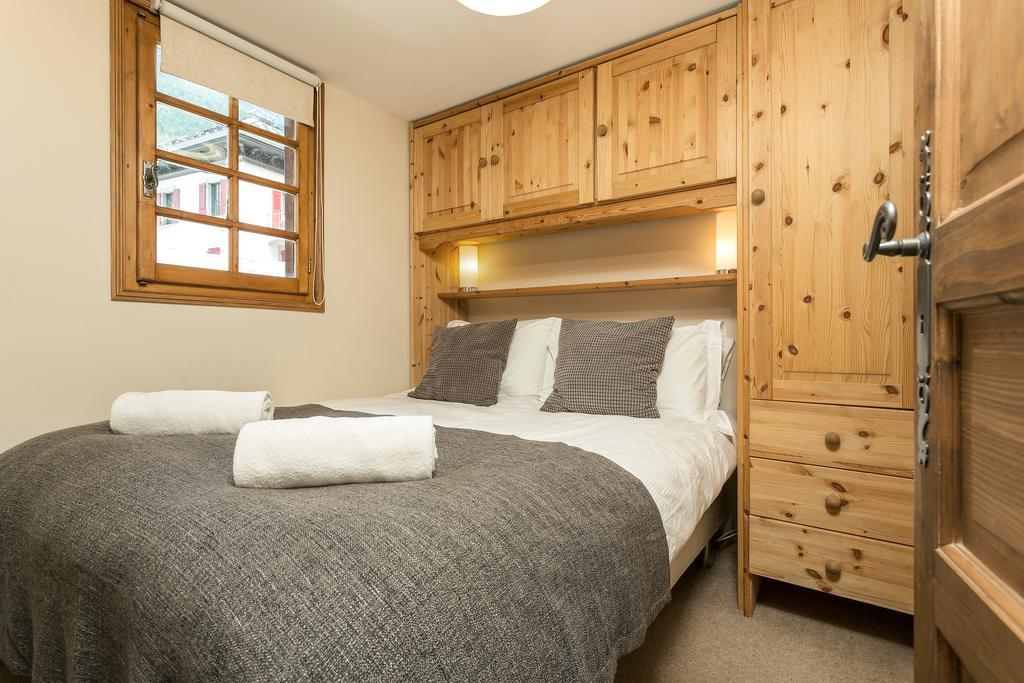 Mazot Loppe - A Cosy Central Chamonix Hideaway المظهر الخارجي الصورة