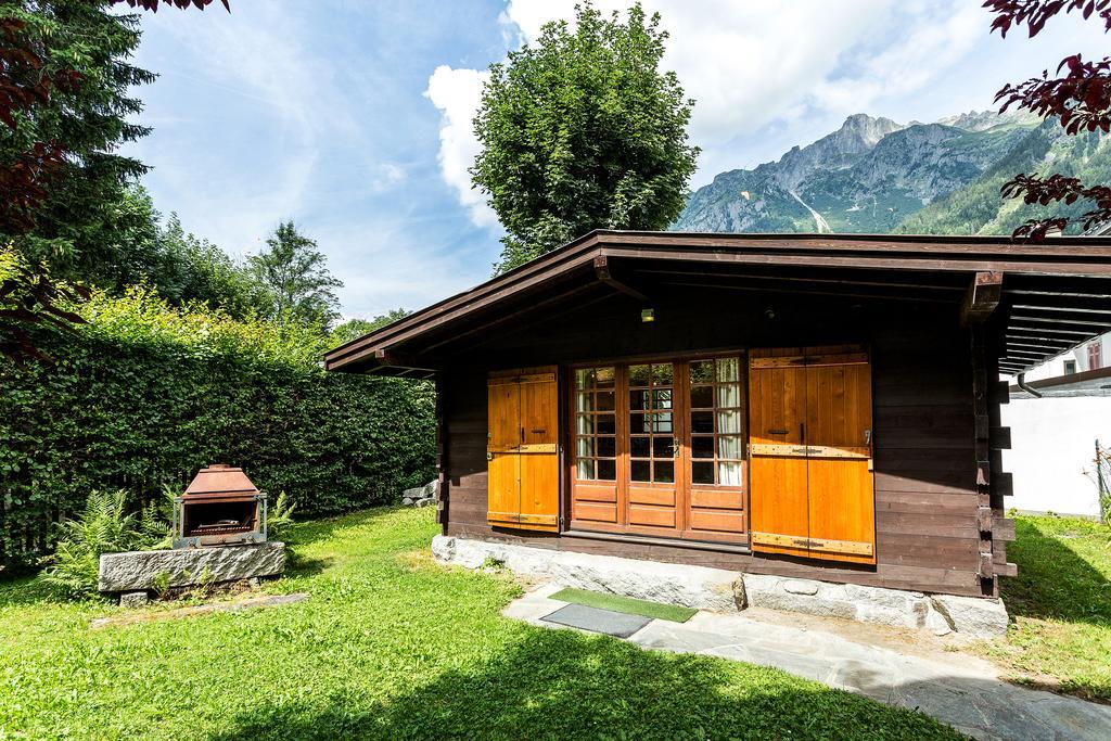 Mazot Loppe - A Cosy Central Chamonix Hideaway المظهر الخارجي الصورة